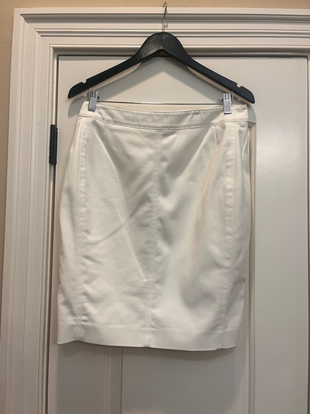 Akris Punto White A-Line Skirt